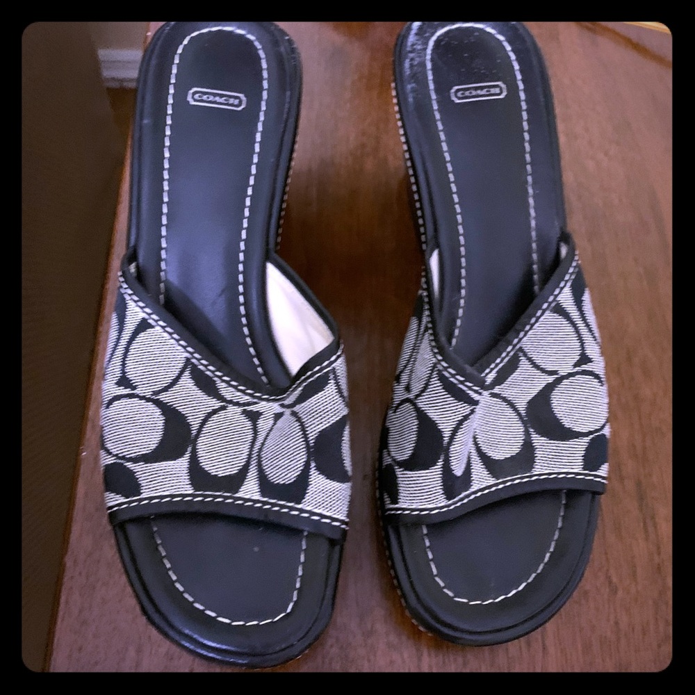 Barely worn coach wedges size 8
